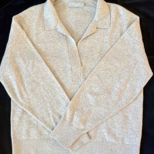 Everlane Cashmere Polo Sweater in Oatmeal Heather.